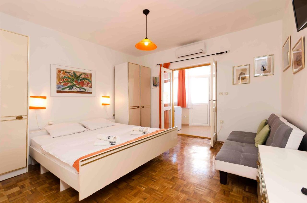 Apartments Zanze Водице Экстерьер фото