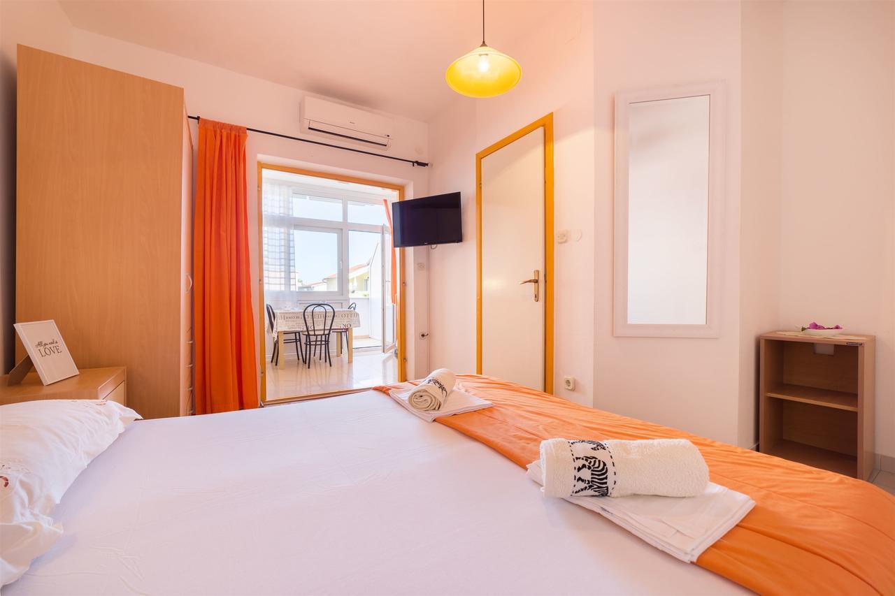 Apartments Zanze Водице Экстерьер фото
