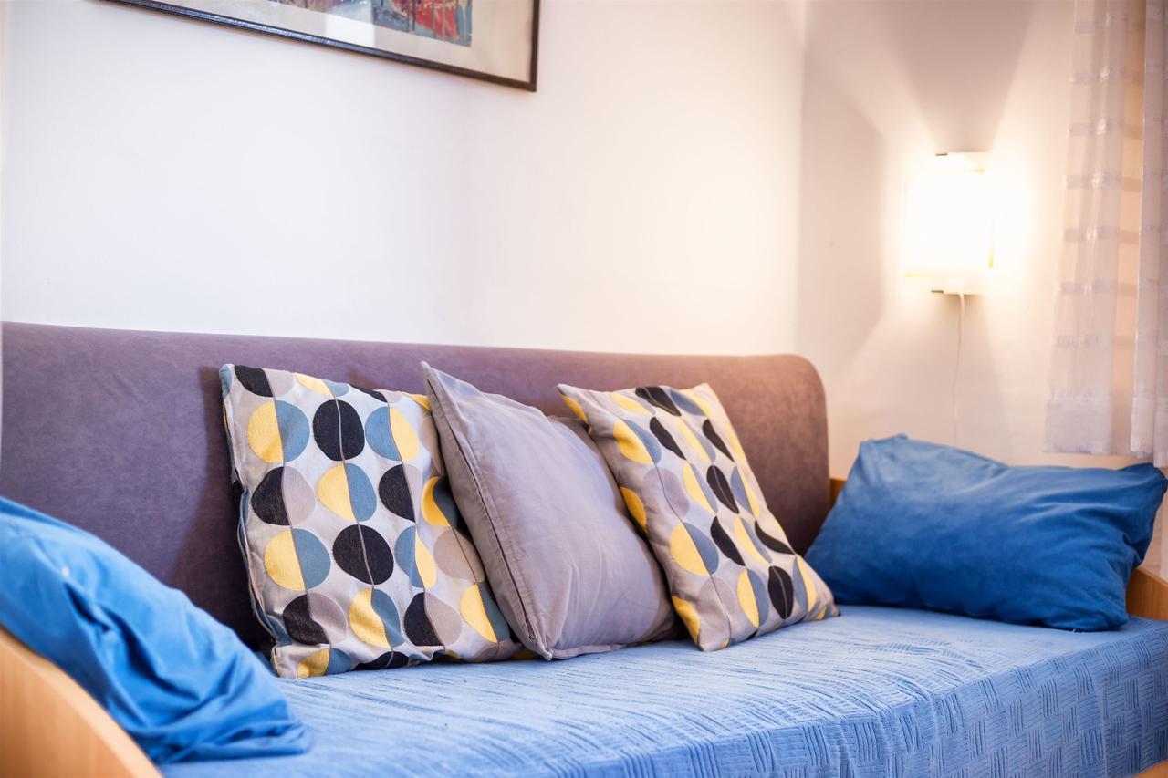 Apartments Zanze Водице Экстерьер фото